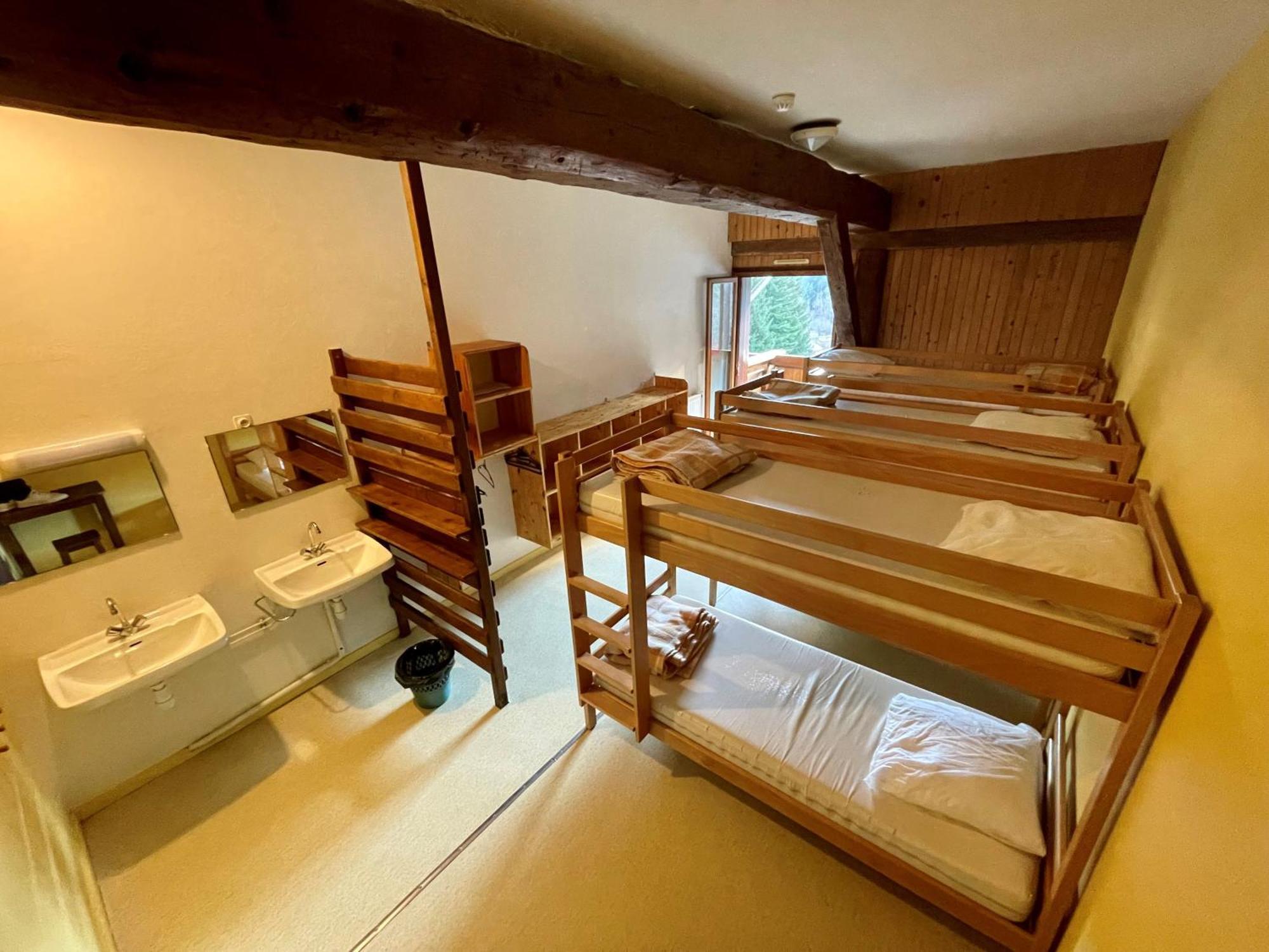 Hotel La Ferme De La Mense Aillon-le-Jeune Esterno foto